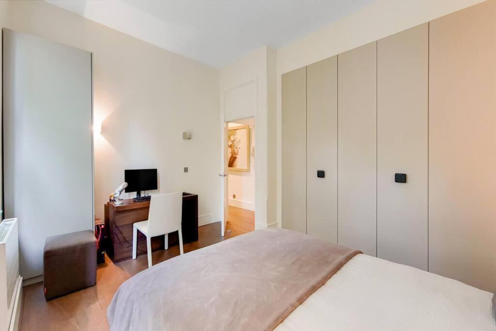 Cr4 - Lovely 3 Bed In South Kensington * Londra